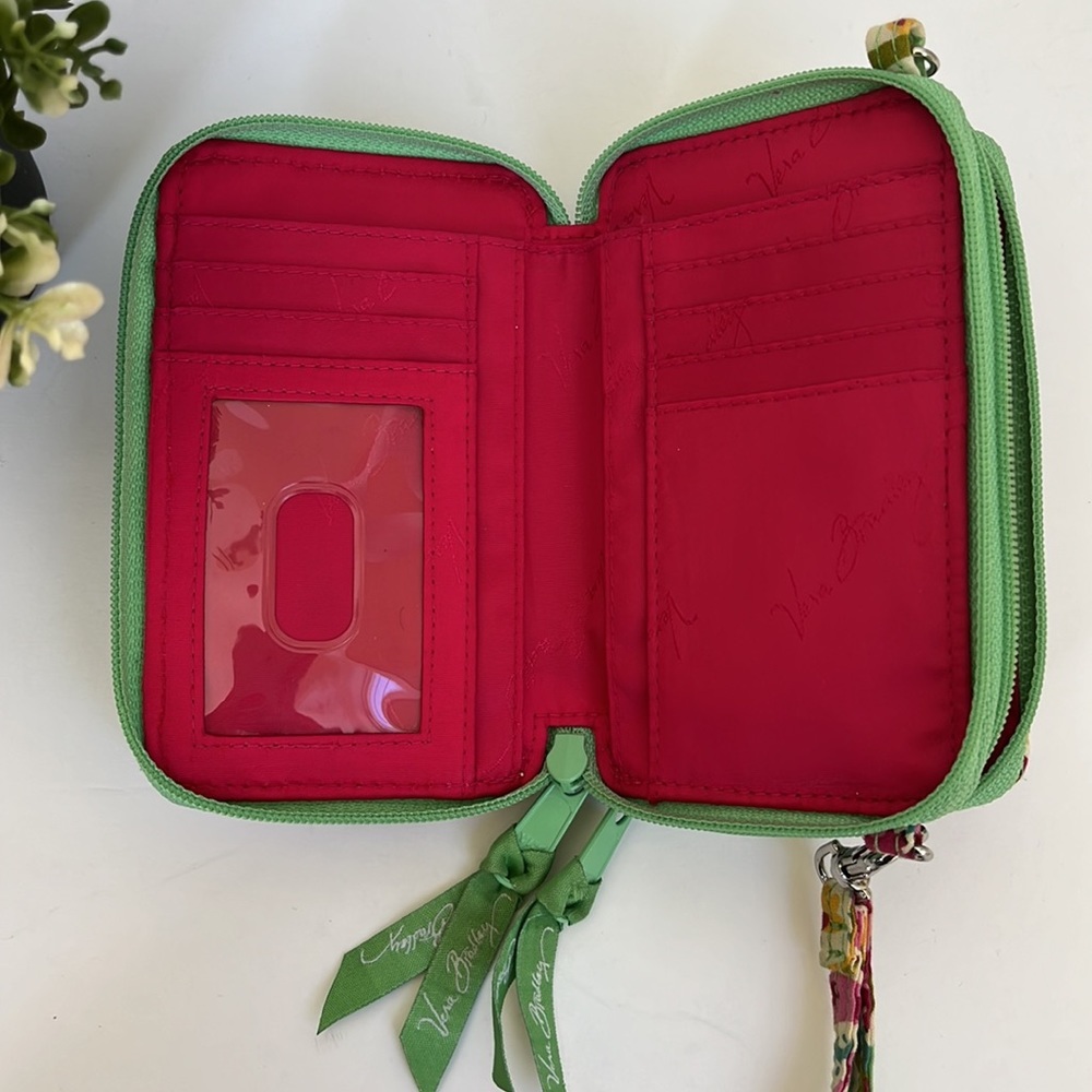 Vera Bradley Tutti Frutti All-in-One Crossbody Bag - Retired - Picture 10 of 12